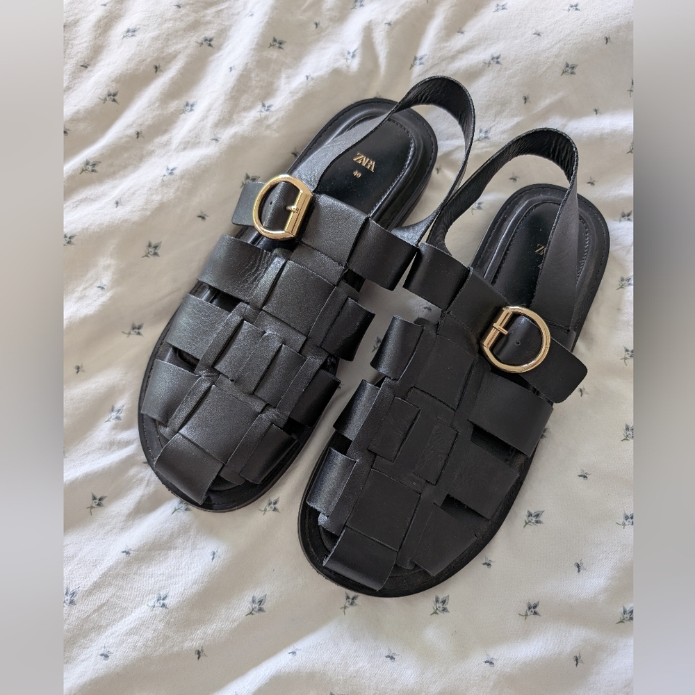 Zara Leather Fisherman sandals excellent condition size 40
